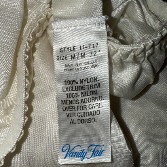 Vanity Fair Cream Satin Slip - Picture 2 of 5